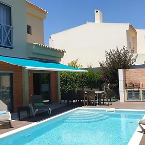 https://luxury-villa-corcovada-nicole-with-privat-heated-pool.hotelaalgarve.com